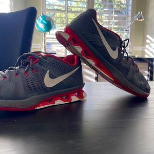 Men’s Nike shoes size 13 grey with red accents